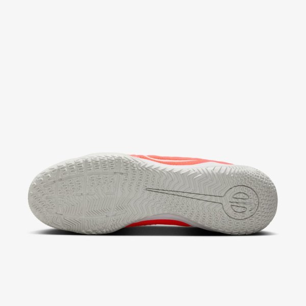 Мужские бутсы NIKE LEGEND 10 ACADEMY IC