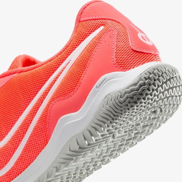 Мужские бутсы NIKE LEGEND 10 ACADEMY IC