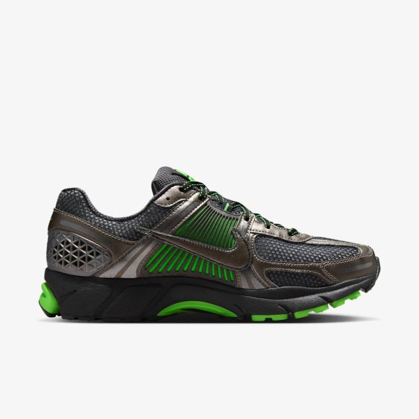 Кросівки NIKE ZOOM VOMERO 5 SE