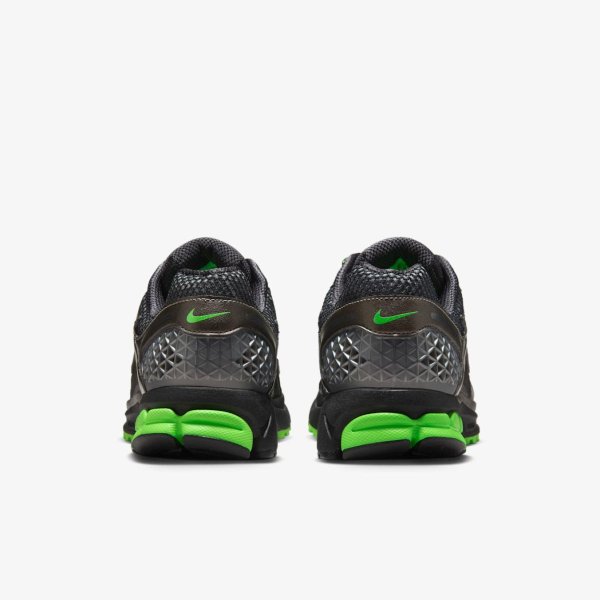 Кросівки NIKE ZOOM VOMERO 5 SE