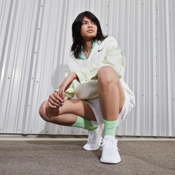 Жіночі кросівки NIKE WMNS TANJUN FLYEASE