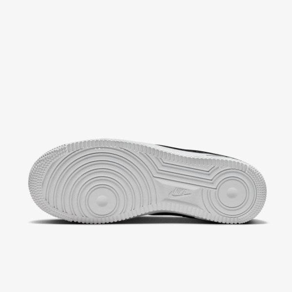 Жіночі кросівки NIKE WMNS AIR FORCE 1 07 CORDUROY BLACK