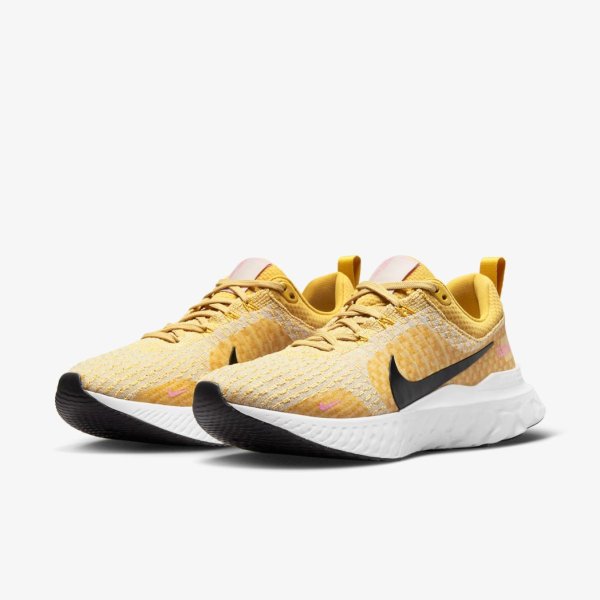 Жіночі кросівки NIKE W REACT INFINITY RUN FK 3