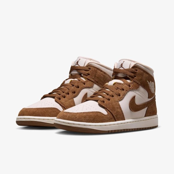 Жіночі кросівки AIR JORDAN 1 MID