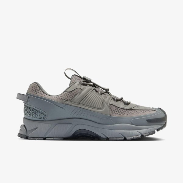 Мужские кроссовки NIKE ZOOM VOMERO ROAM