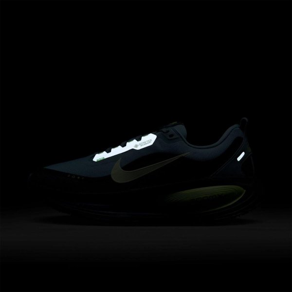 Мужские кроссовки NIKE VOMERO 18 GORE-TEX SEAWEED / BARELY VOLT