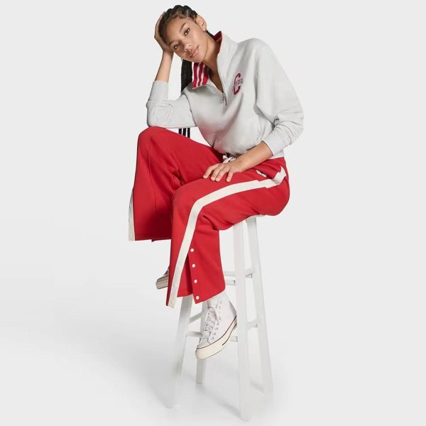 Женский свитшот CONVERSE