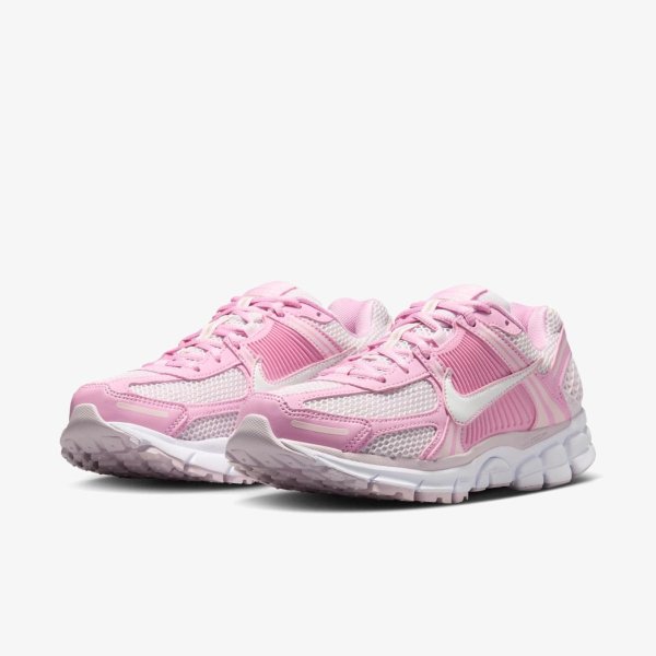Жіночі кросівки NIKE W ZOOM VOMERO 5