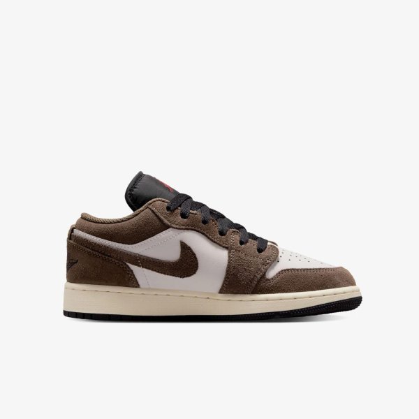Дитячі кросівки AIR JORDAN 1 LOW (GS)