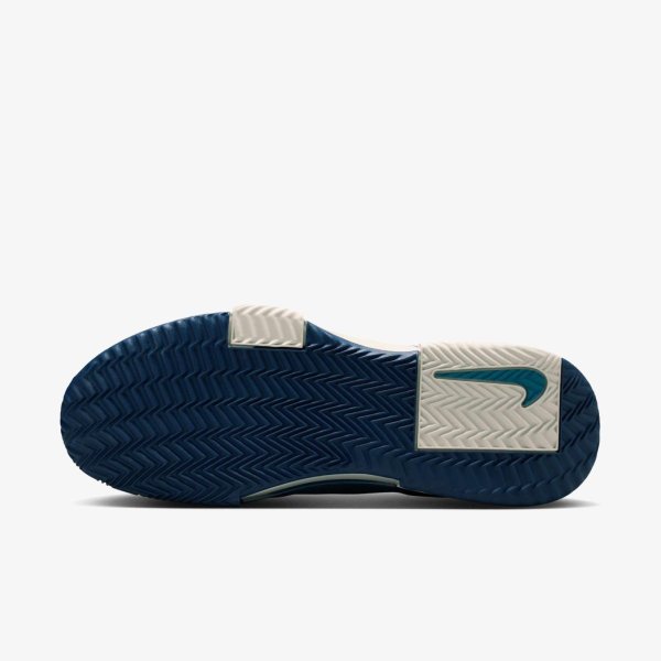 Чоловічі кросівки NIKE M ZM GP CHALLENGE 1.5 CLY