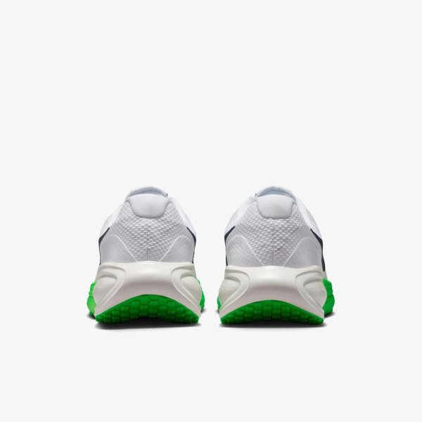 Чоловічі кросівки NIKE REVOLUTION 8