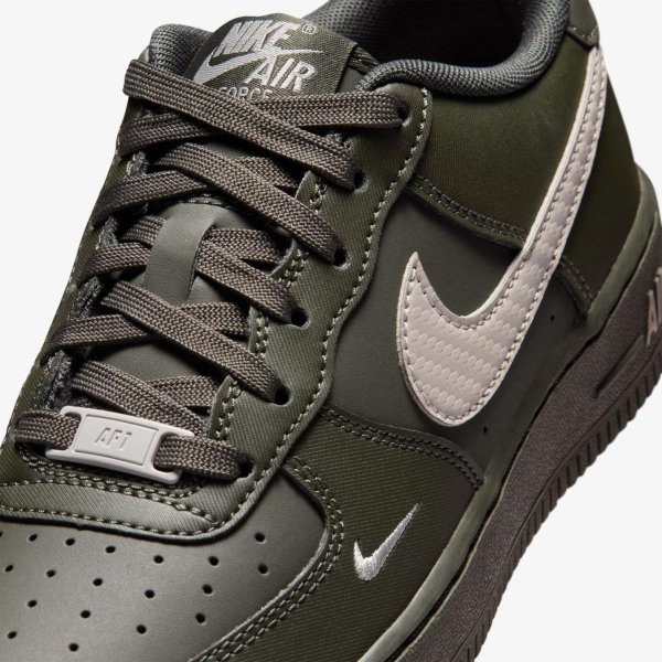 Дитячі кросівки NIKE AIR FORCE 1 TECH ESSENTIAL