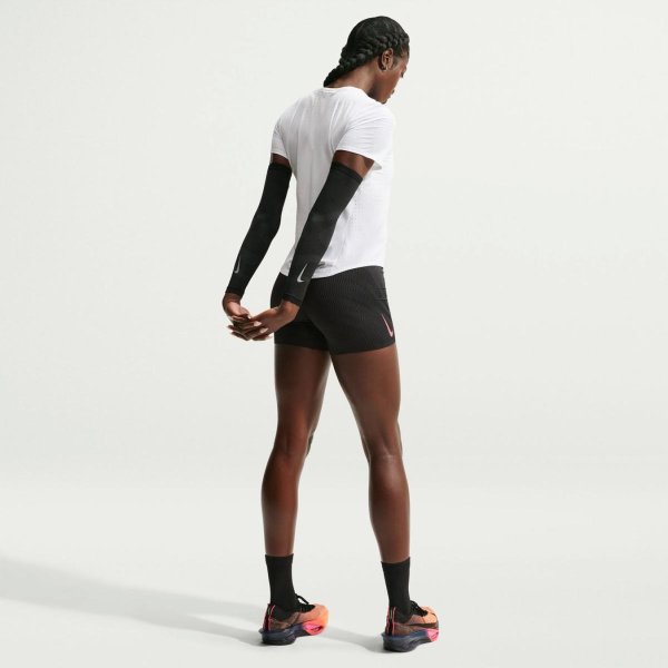 Жіноча футболка NIKE W NK ARSWFT DFADV TOP SS