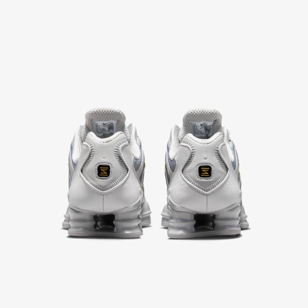 Чоловічі кросівки NIKE NIKE SHOX TL