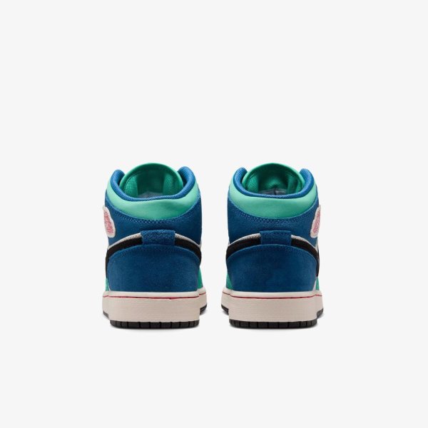 Дитячі кросівки NIKE AIR JORDAN 1 MID SE (GS)