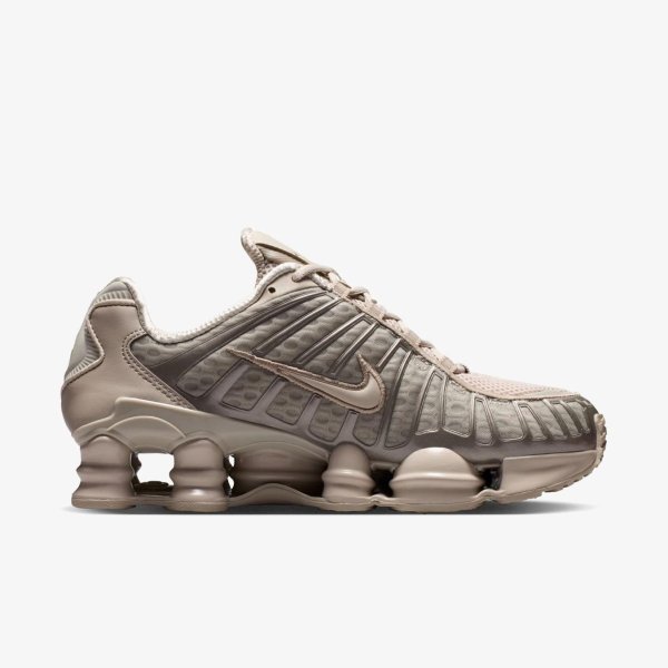 Жіночі кросівки NIKE SHOX TL