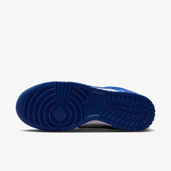 Жіночі кросівки NIKE DUNK LOW SUEDE