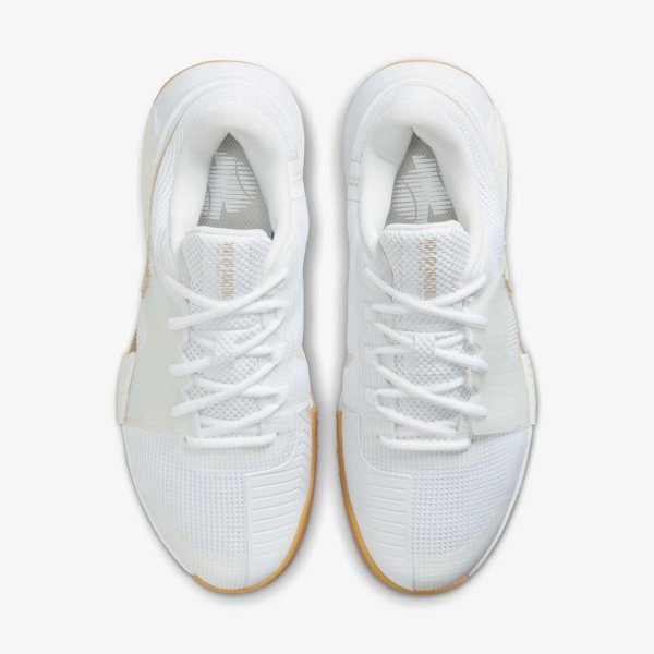Женские кроссовки NIKE ZOOM GP CHALLENGE 1.5 HC