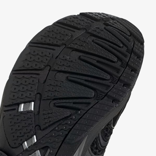 Кросівки ADIDAS ADISTAR CONTROL 5
