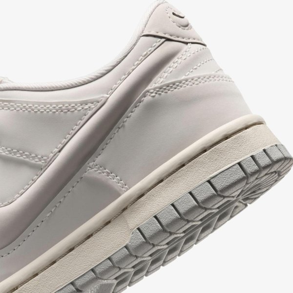 Кросівки NIKE DUNK LOW LV8 (GS) 100