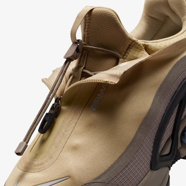 Чоловічі кросівки NIKE AIR MAX DN ROAM