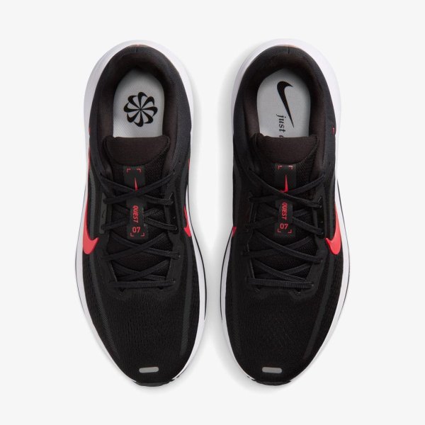 Чоловічі кросівки NIKE QUEST 7