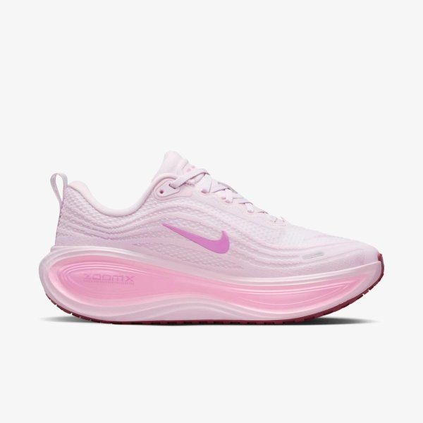 Женские кроссовки NIKE VOMERO PLUS