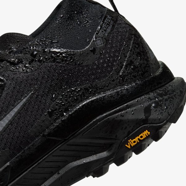 Мужские кроссовки NIKE ACG ZEGAMA TRAIL GTX