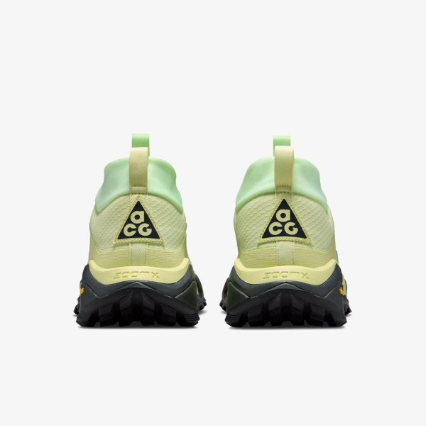 Женские кроссовки NIKE ACG ZEGAMA HIKE