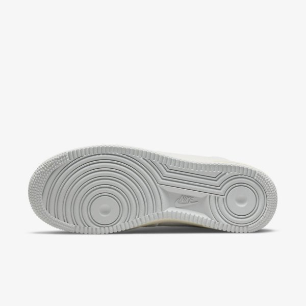Женские кроссовки NIKE AIR FORCE 1 HIGH SCULPT