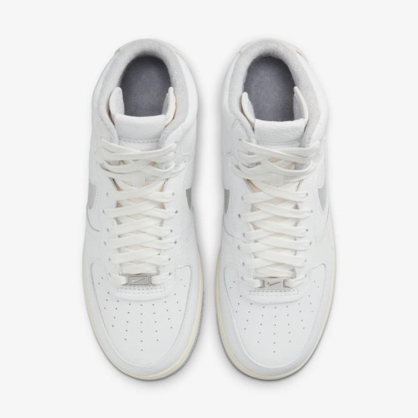 Женские кроссовки NIKE AIR FORCE 1 HIGH SCULPT