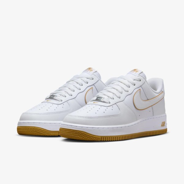 Чоловічі кросівки NIKE AIR FORCE 1 07