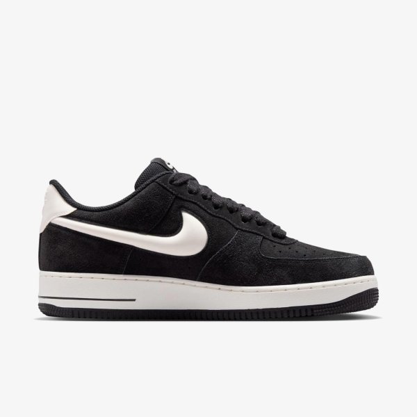 Мужские кроссовки NIKE AIR FORCE 1 '07 LV8