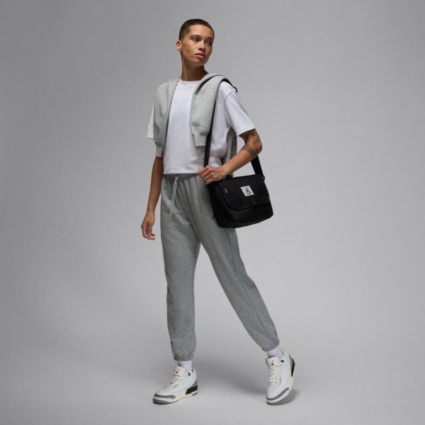 Женская футболка JORDAN W ESSEN GF TEE CORE 23