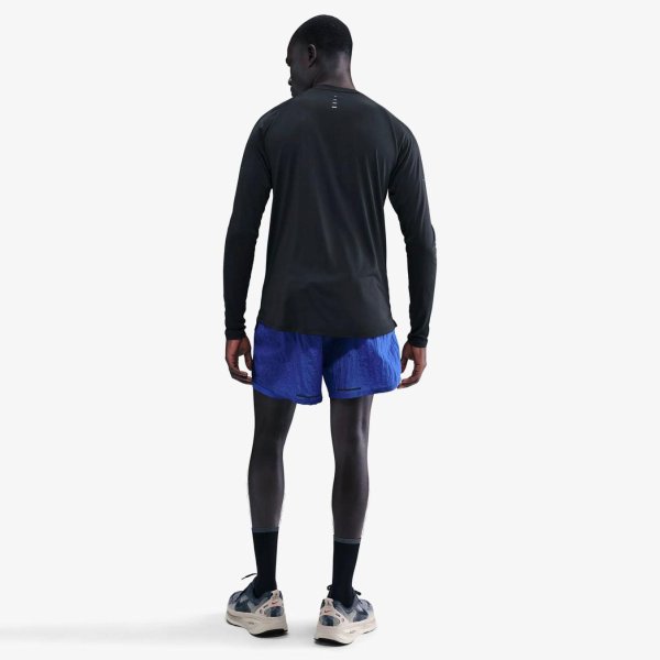 Чоловіча футболка з довгим рукавом NIKE STRIDE DRI-FIT ADV LONG-SLEEVE RUNNING TOP