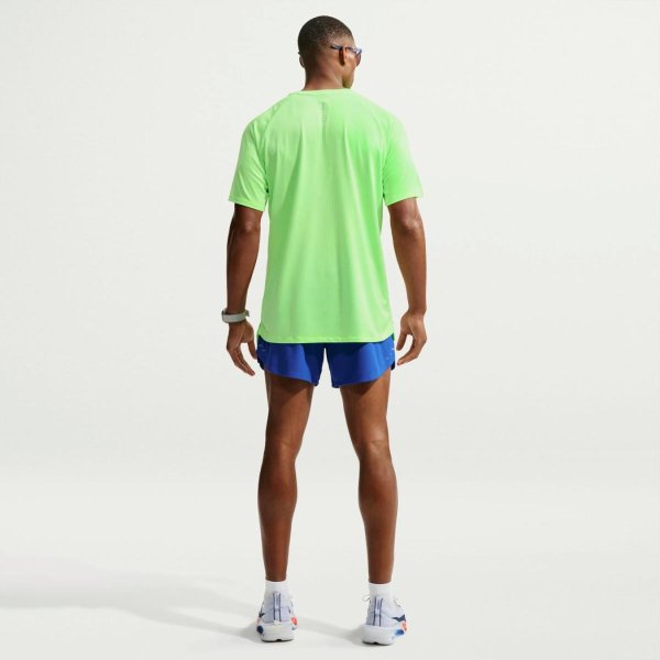 Чоловіча футболка NIKE STRIDE AERO-FIT SHORT-SLEEVE RUNNING TOP