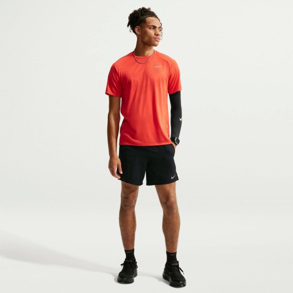 Чоловічі шорти NIKE DRI-FIT CHALLENGER 7" UNLINED VERSATILE SHORT
