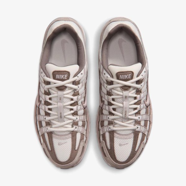 Жіночі кросівки NIKE P-6000