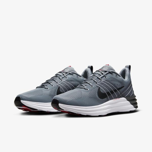 Чоловічі кросівки NIKE LUNAR ROAM