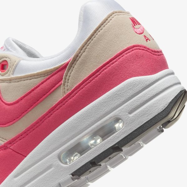 Жіночі кросівки NIKE W AIR MAX 1