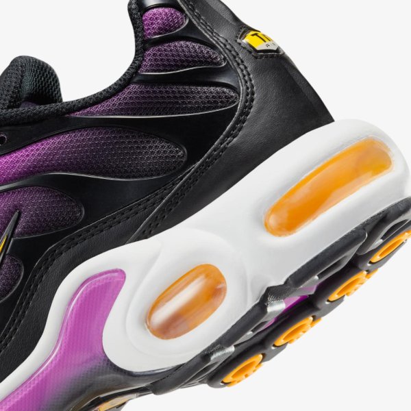 Жіночі кросівки NIKE W AIR MAX PLUS