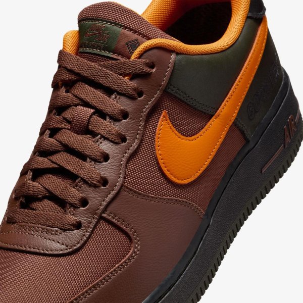 Чоловічі кросівки NIKE AIR FORCE 1 GORE-TEX FAUNA BROWN / ORANGE
