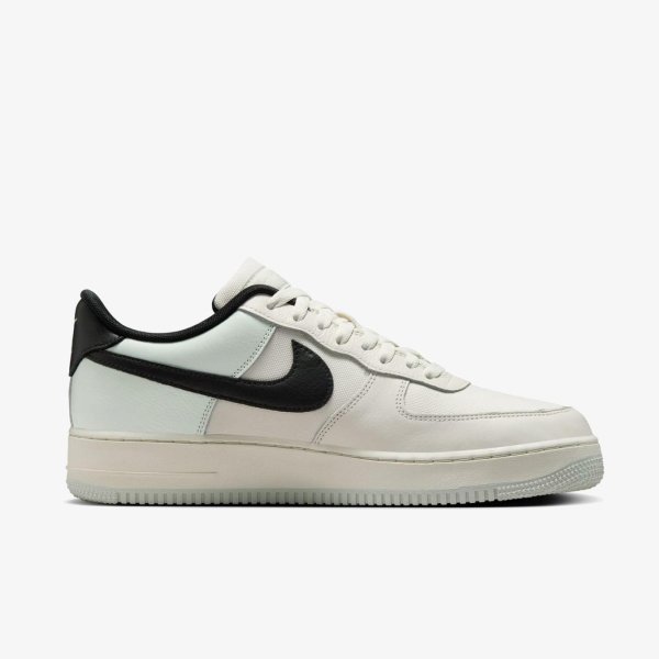 Чоловічі кросівки NIKE AIR FORCE 1 GORE-TEX PHANTOM