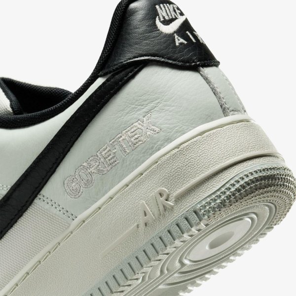 Чоловічі кросівки NIKE AIR FORCE 1 GORE-TEX PHANTOM