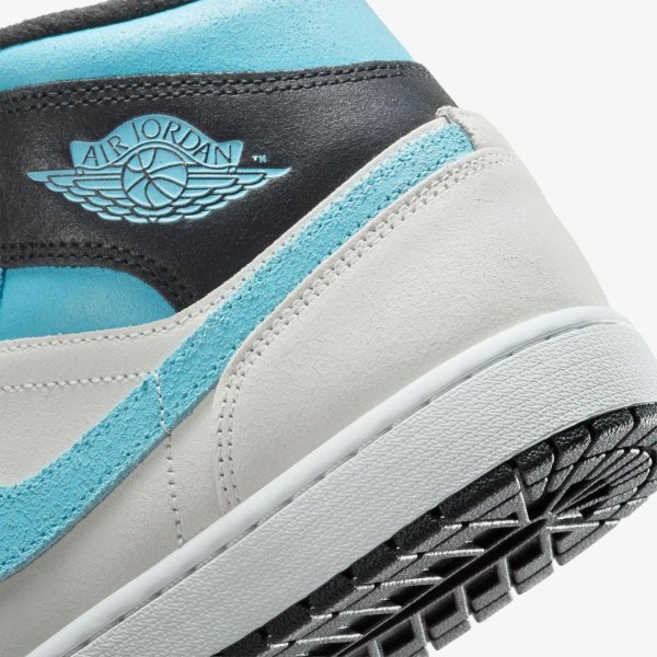 Чоловічі кросівки AIR JORDAN 1 MID SE BLUE CHILL