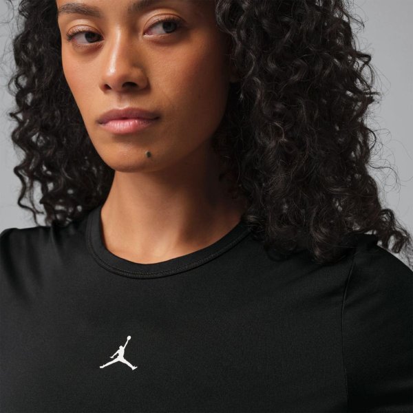 Жіноча футболка JORDAN SPORT ESSENTIALS DRI-FIT SHORT-SLEEVE TOP