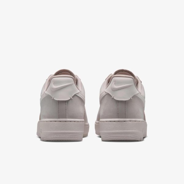 Жіночі кросівки NIKE AIR FORCE 1 RETRO PREMIUM ESSENTIAL