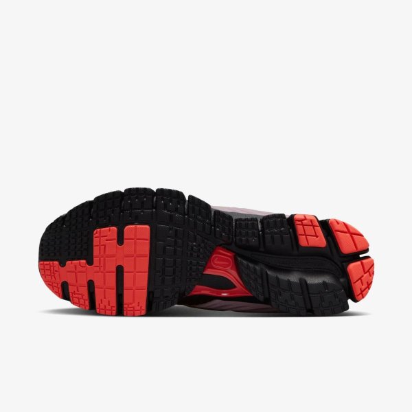 Жіночі кросівки NIKE ZOOM SKYLON 11