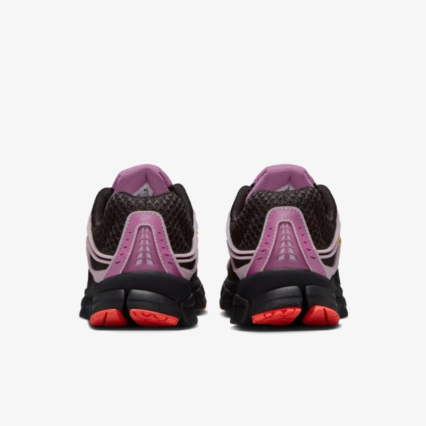 Жіночі кросівки NIKE ZOOM SKYLON 11