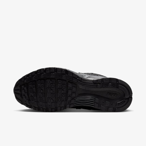 Женские кроссовки NIKE P-6000 SHOES